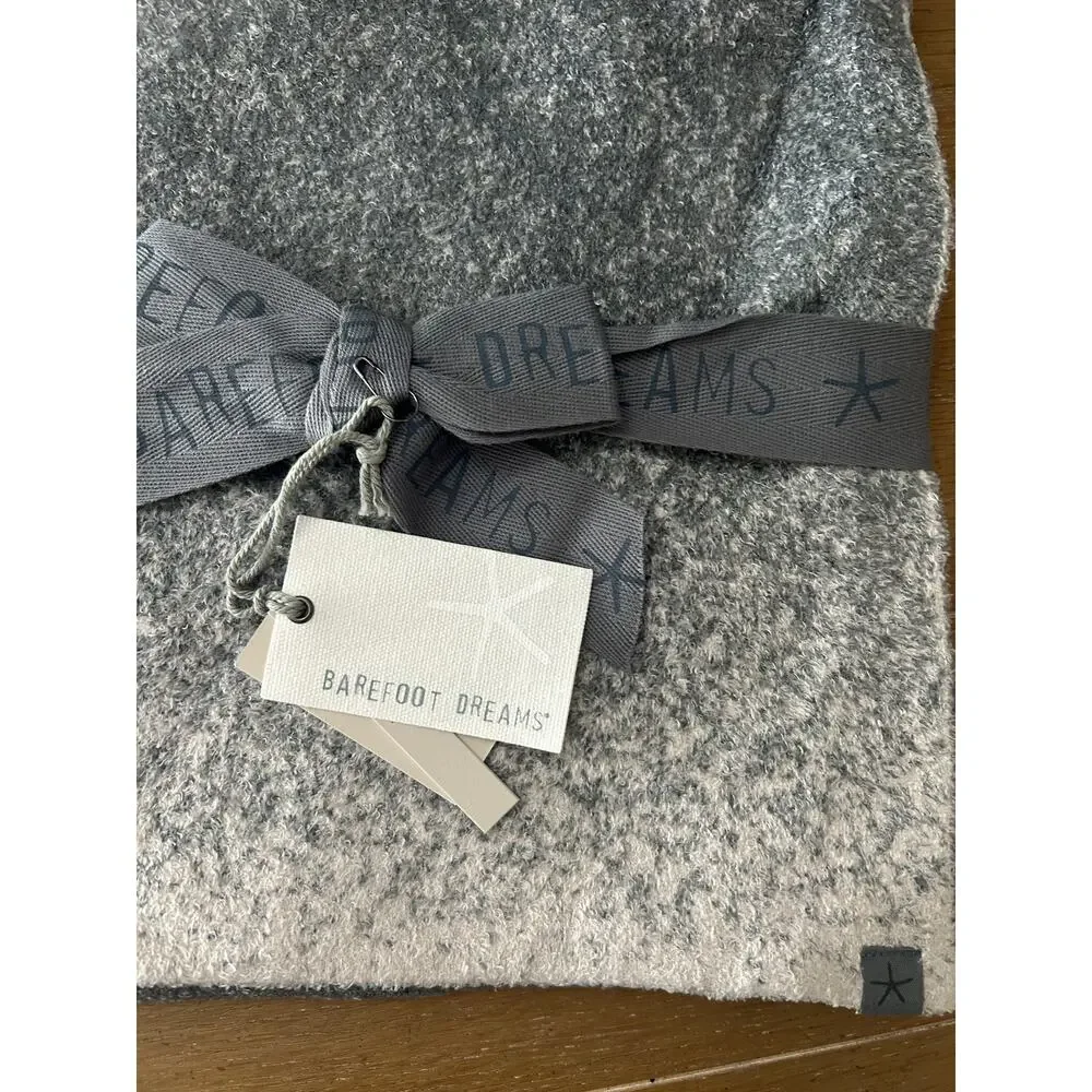 NWT Barefoot Dreams Cozy Chic Lite Confetti Scarf Smokey Green-fog gray